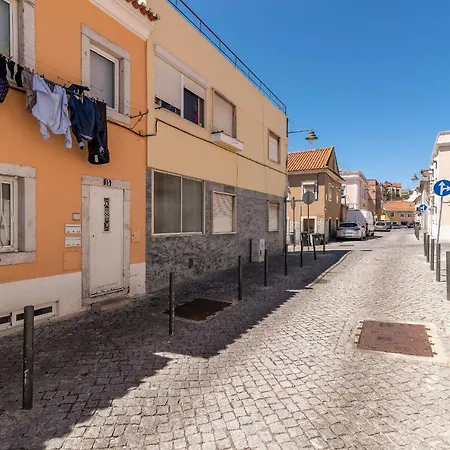 Cosy Hideout In Ajuda Apartmán
